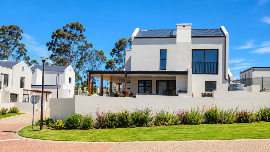 2 Bedroom Property for Sale in Blanco Western Cape